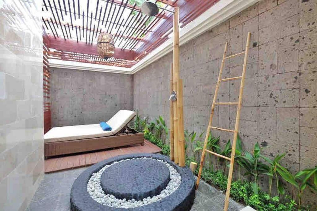 Bugenvile Private Pool By Ilys Collection Seminyak (Bali)